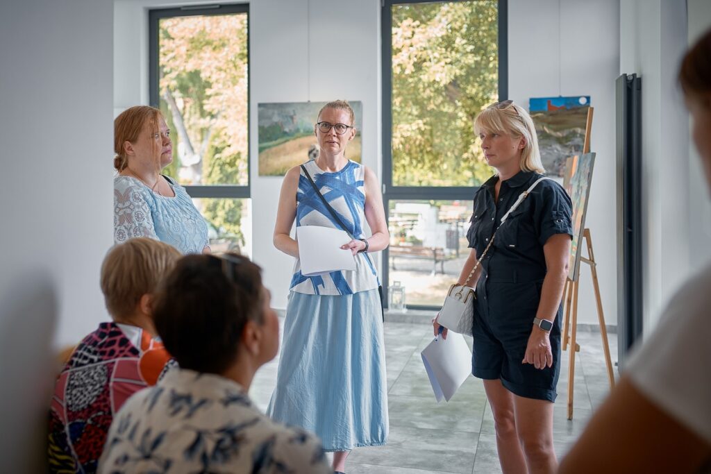 Świecie na portrecie - zakończenie pleneru malarskiego (16)