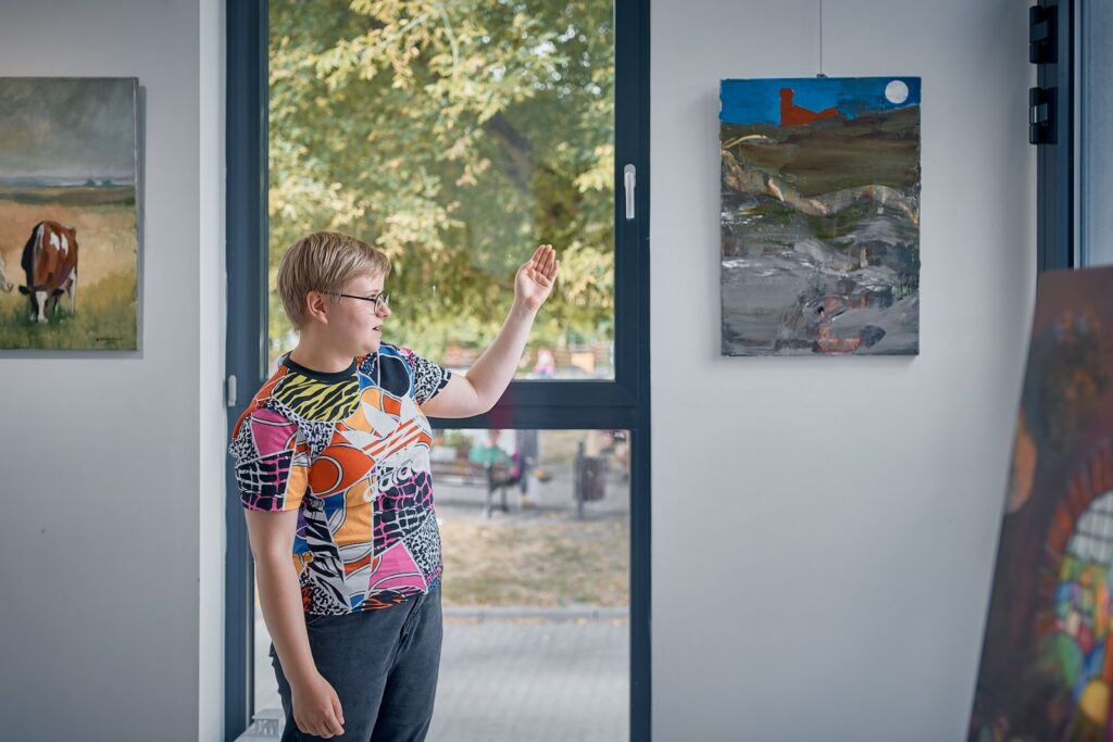 Świecie na portrecie - zakończenie pleneru malarskiego (7)